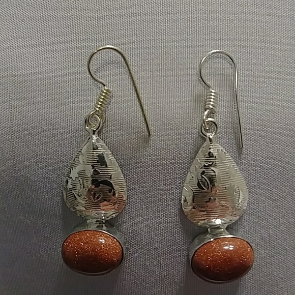 Jewelry - 925 silver earrings & natural stone